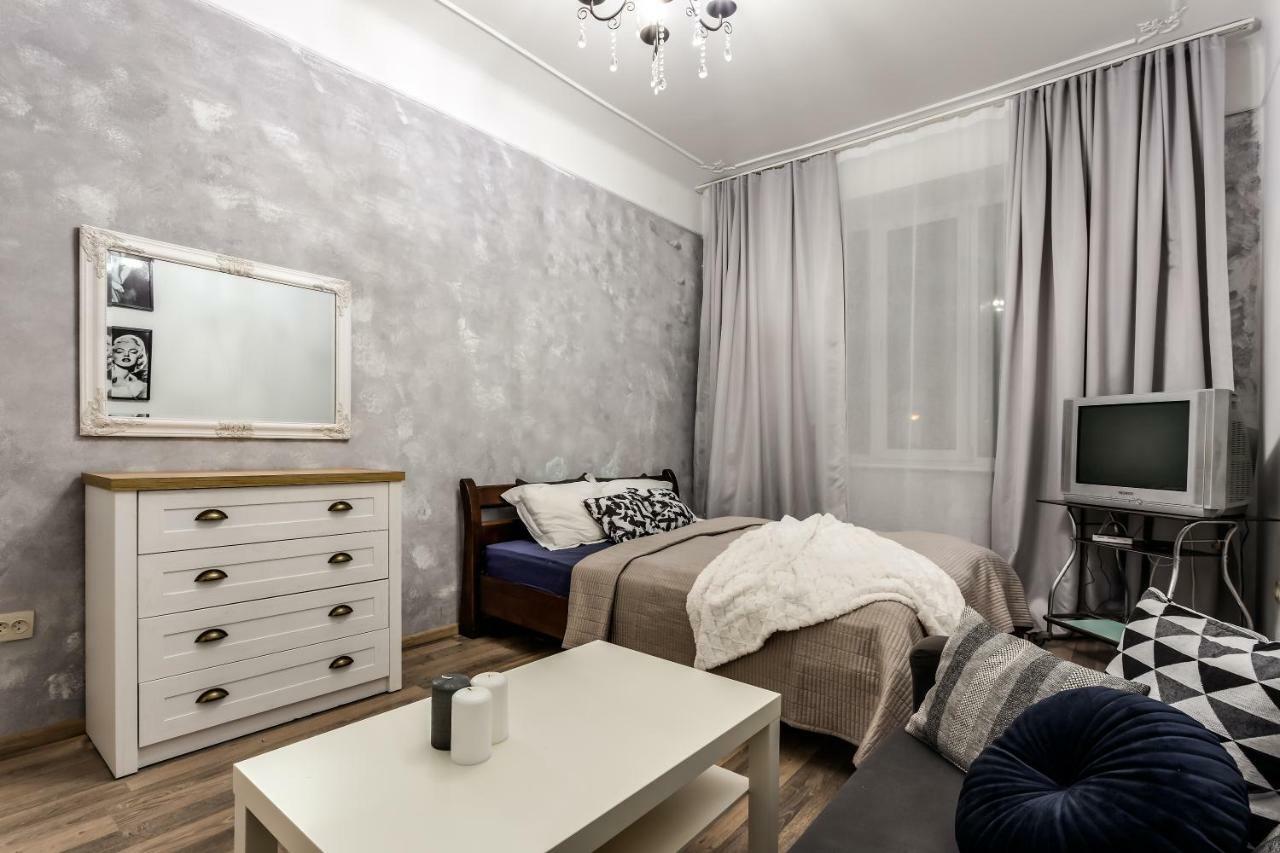 Apartment On Sharanevycha Lviv Dış mekan fotoğraf
